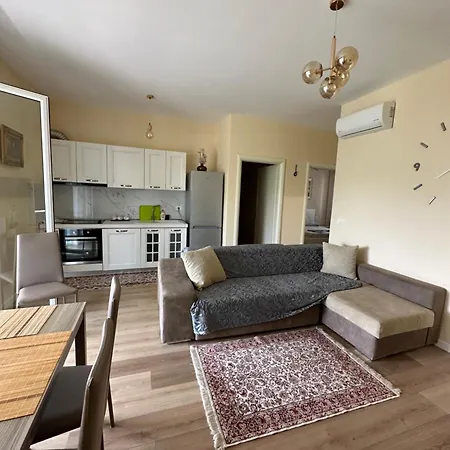 Arbian Apartment *